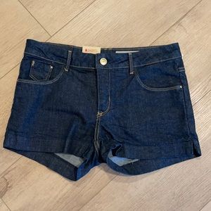 H&M &denim shorts size 6 NWT dark wash